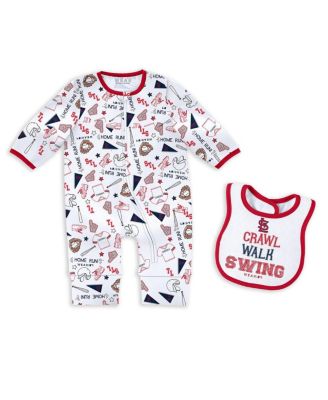 WEAR by Erin Andrews Baby Boys and Girls St. Louis Cardinals Sleep Play with Bib Set