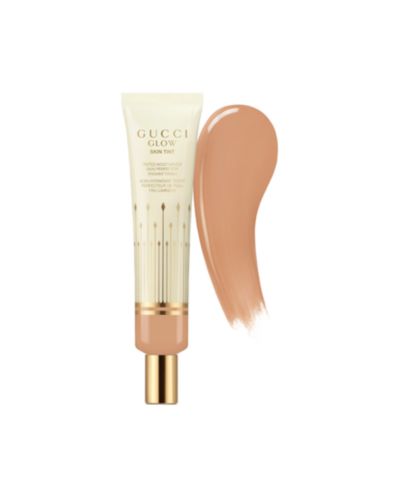 36 - Medium skin with neutral undertones