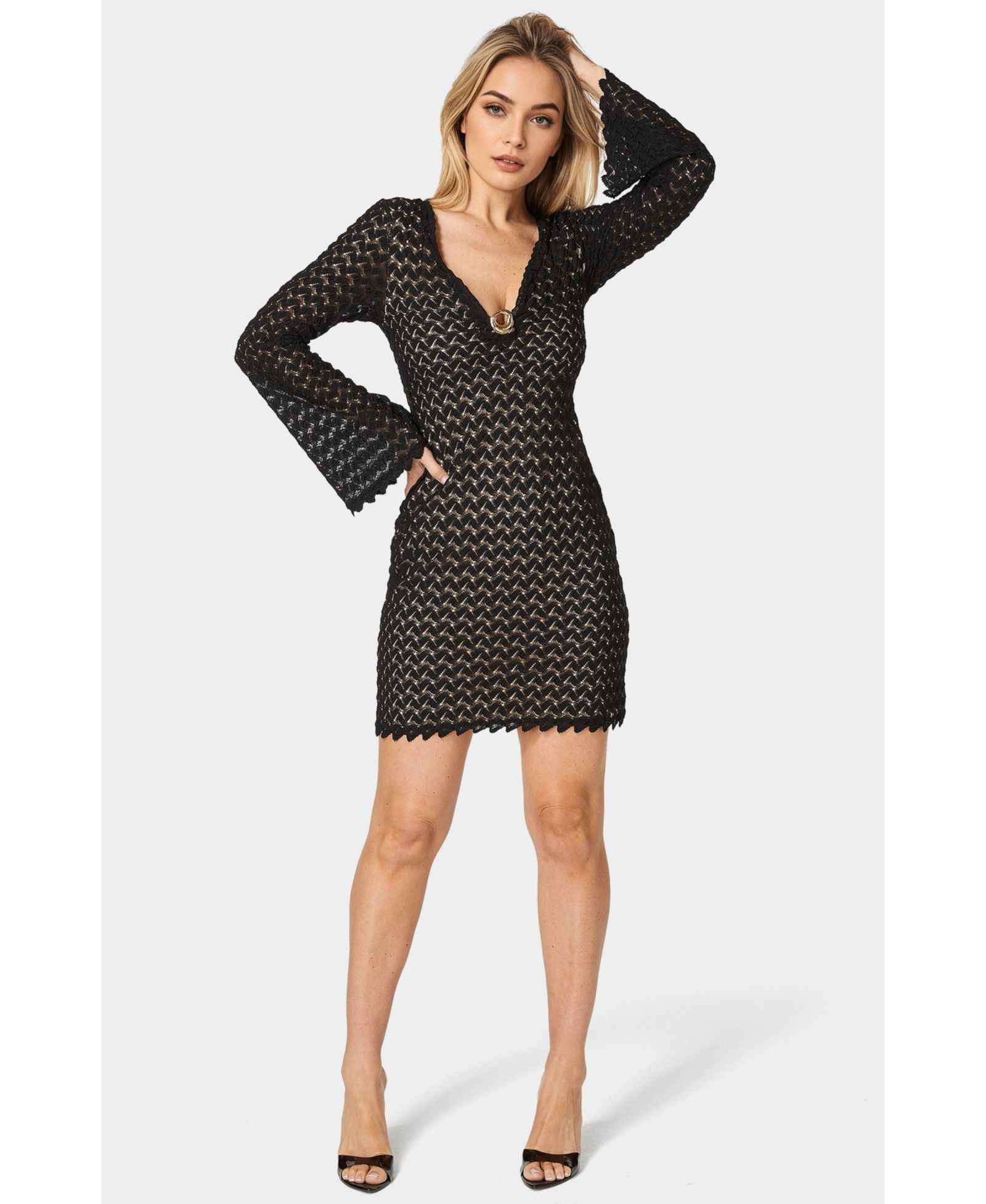 Женское мини-платье Bebe Lace Bell Sleeves Keyhole
