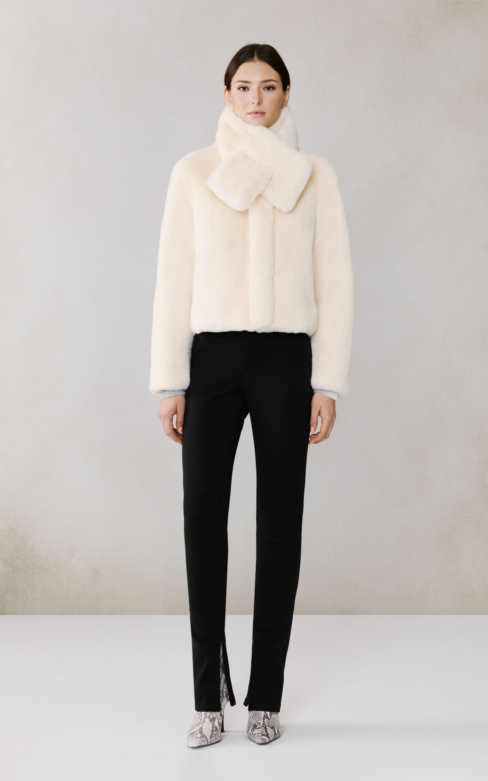 Soia & Kyo Women's Kendell Boxy Jacket With Scarf