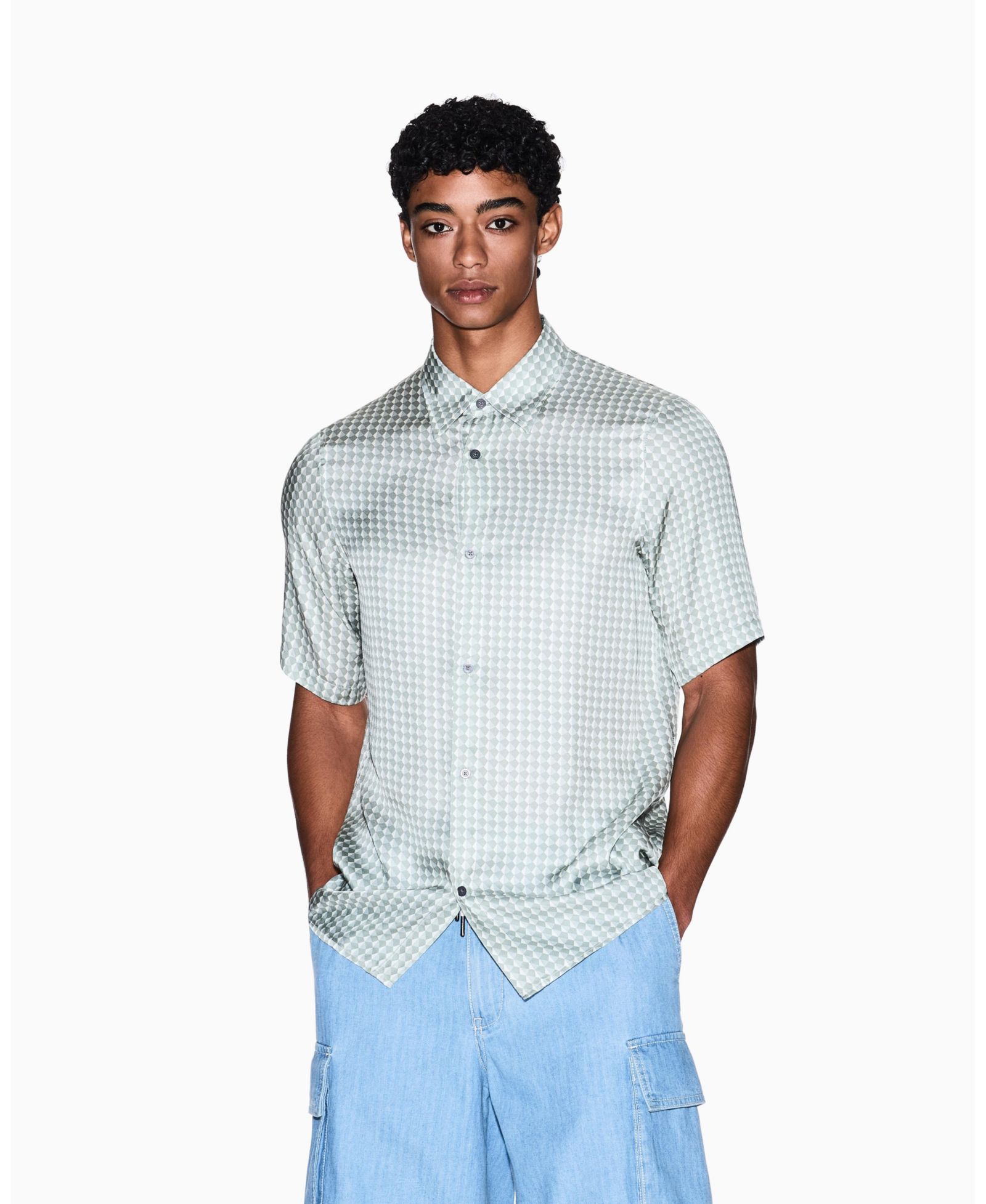 A|X Armani Exchange Men's Short Sleeve Viscose Print Woven Shirt