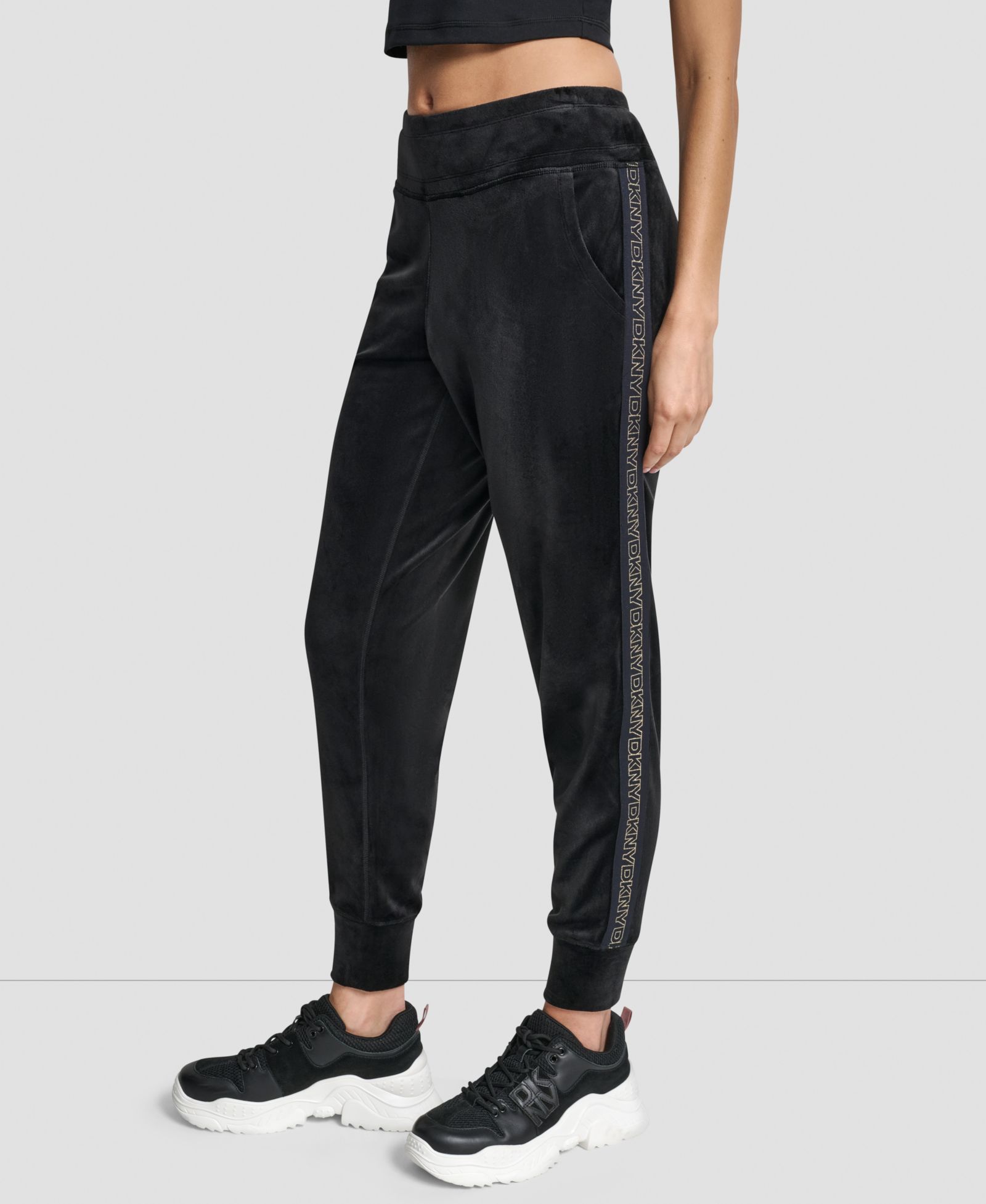 Джоггеры DKNY Women's Super Soft Velour Cuffed Metallic Logo
