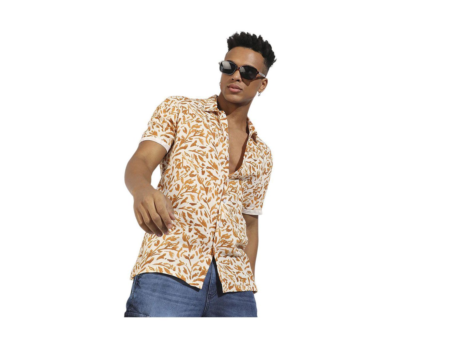 Campus Sutra Men's Foliage Strokes Shirt