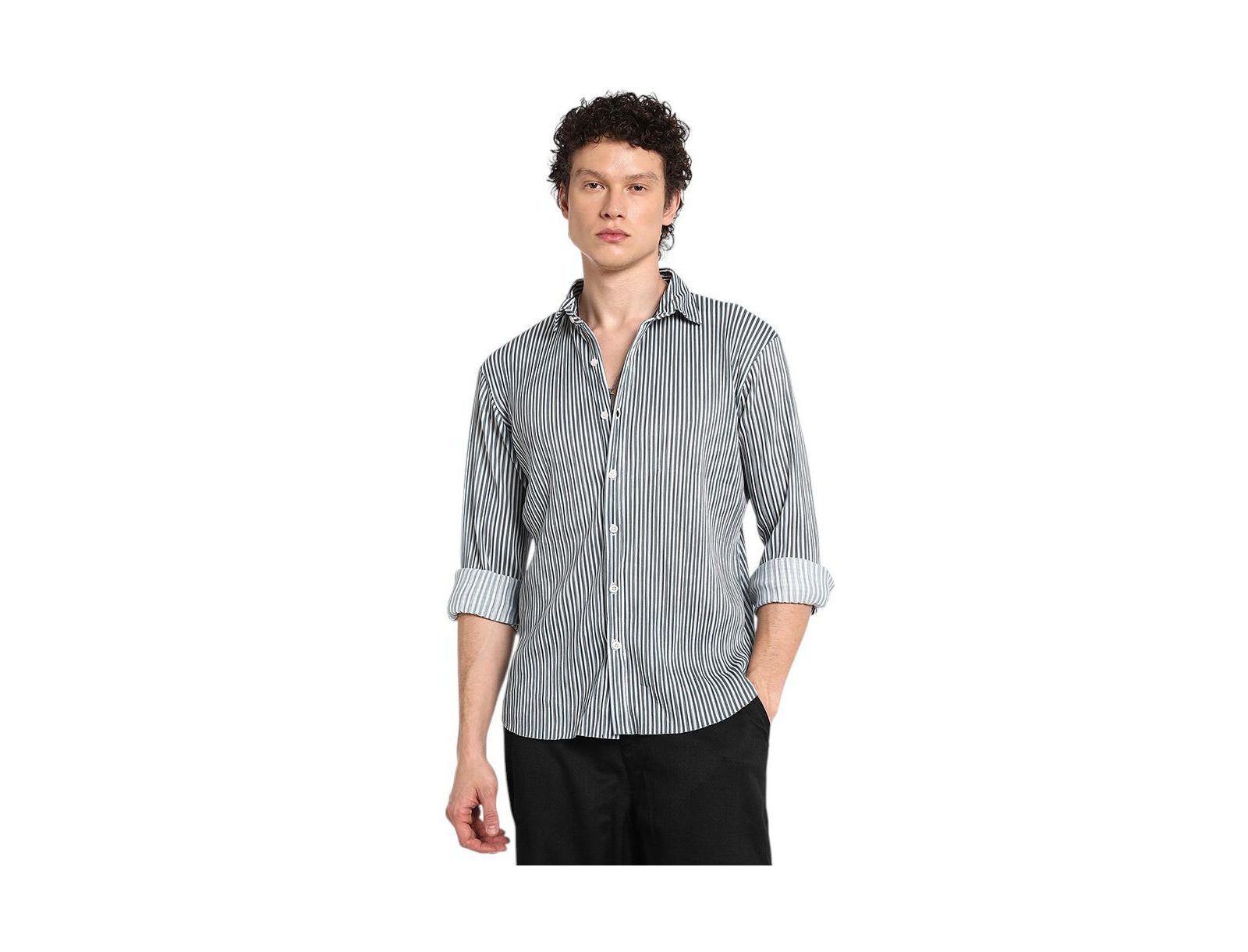 Мужская рубашка Campus Sutra Midnight Black and Powder White Pleat-Creased