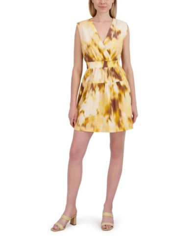 Laundry by Shelli Segal Women's Extended Sleeve Tiered Short Dress