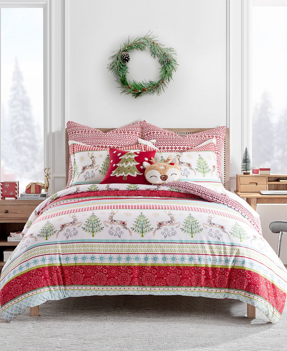 Комплект из 2 чехлов на одеяло Levtex Home Merry and Bright Comet and Cupid