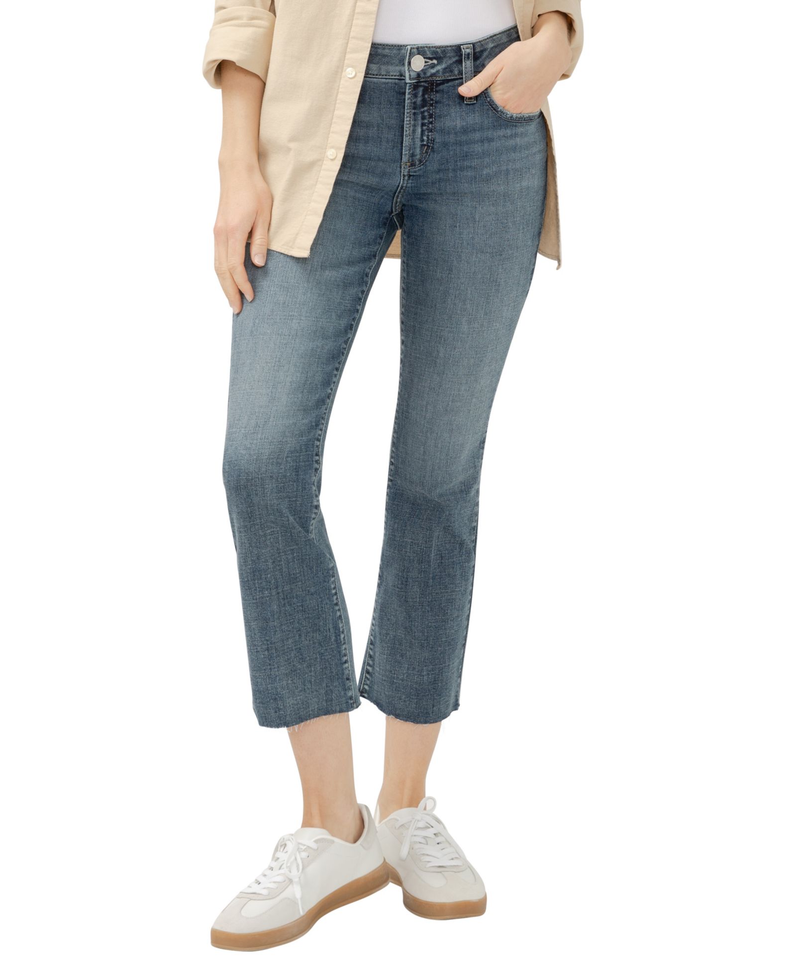 Silver Jeans Co. Women's Elyse Mid Rise Comfort Fit Kick Flare Jeans