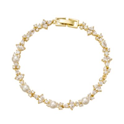 Untamed Petals Opulent Pearl and Crystal Bracelet