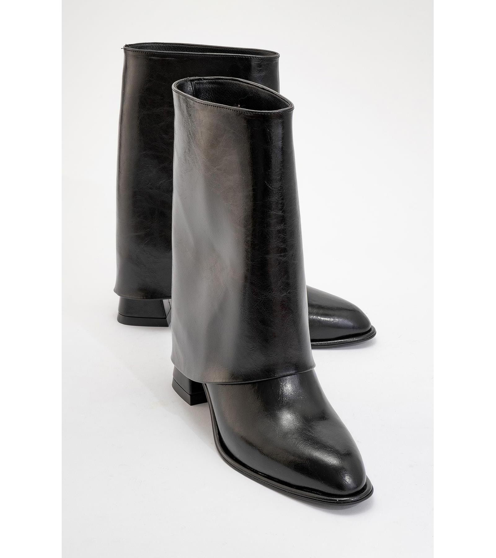 Prologue Shoes Women's Ellas Chunky Heel Boot