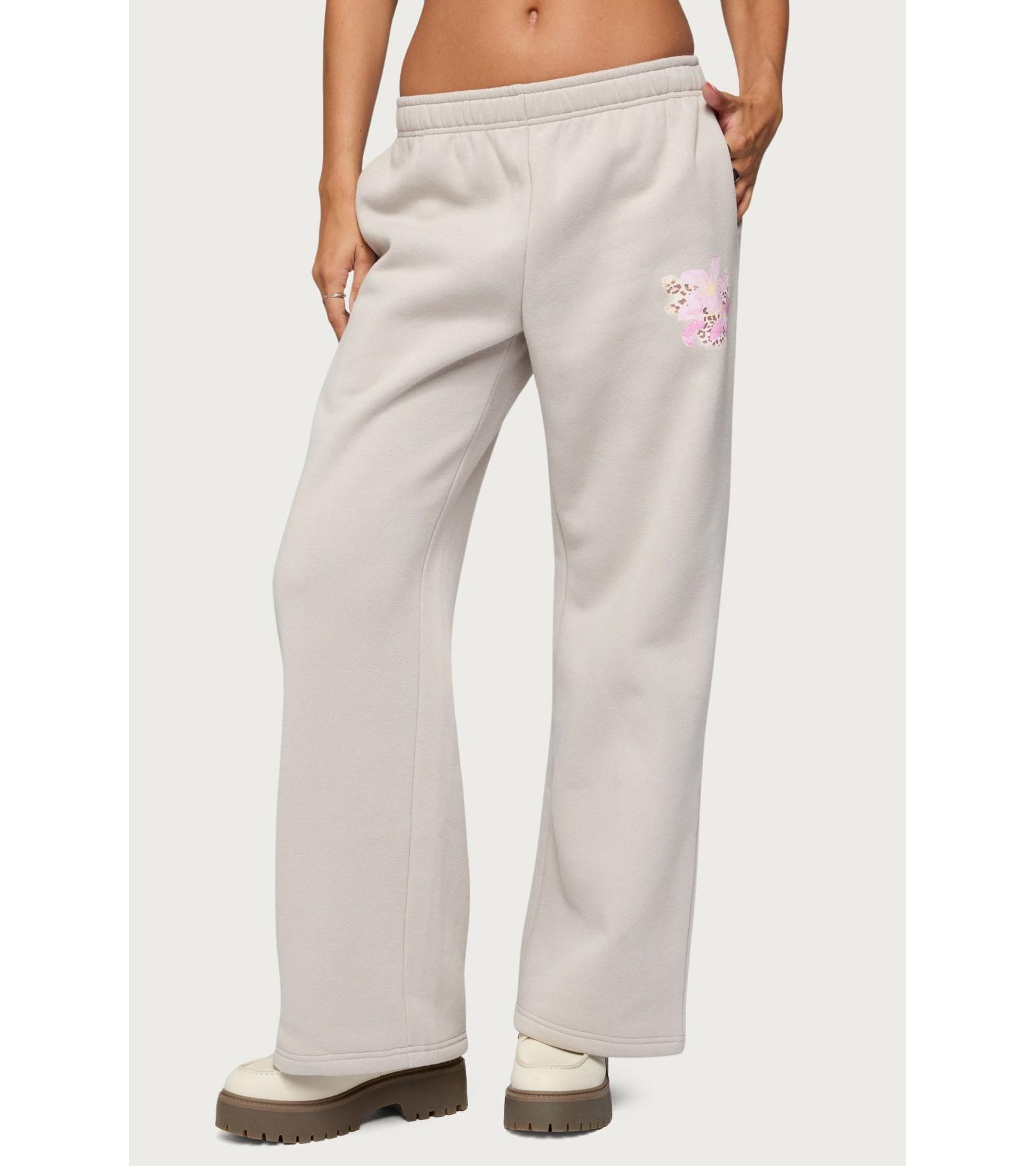 Edikted Womens Wild Petal Sweatpants