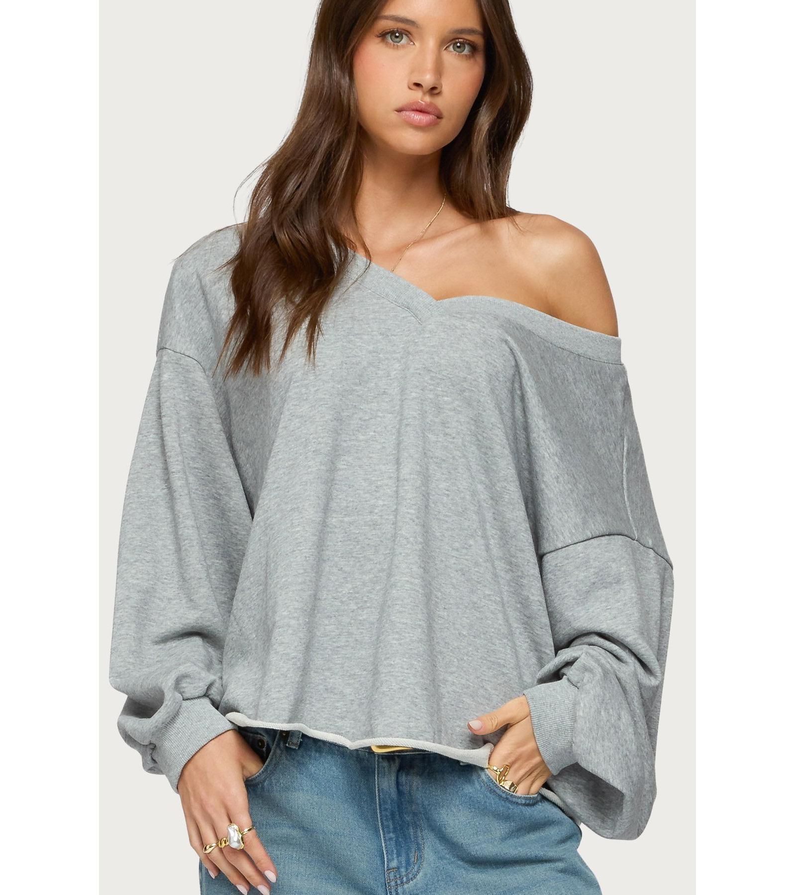 Edikted Womens Winfred Oversized V Neck Sweatshirt