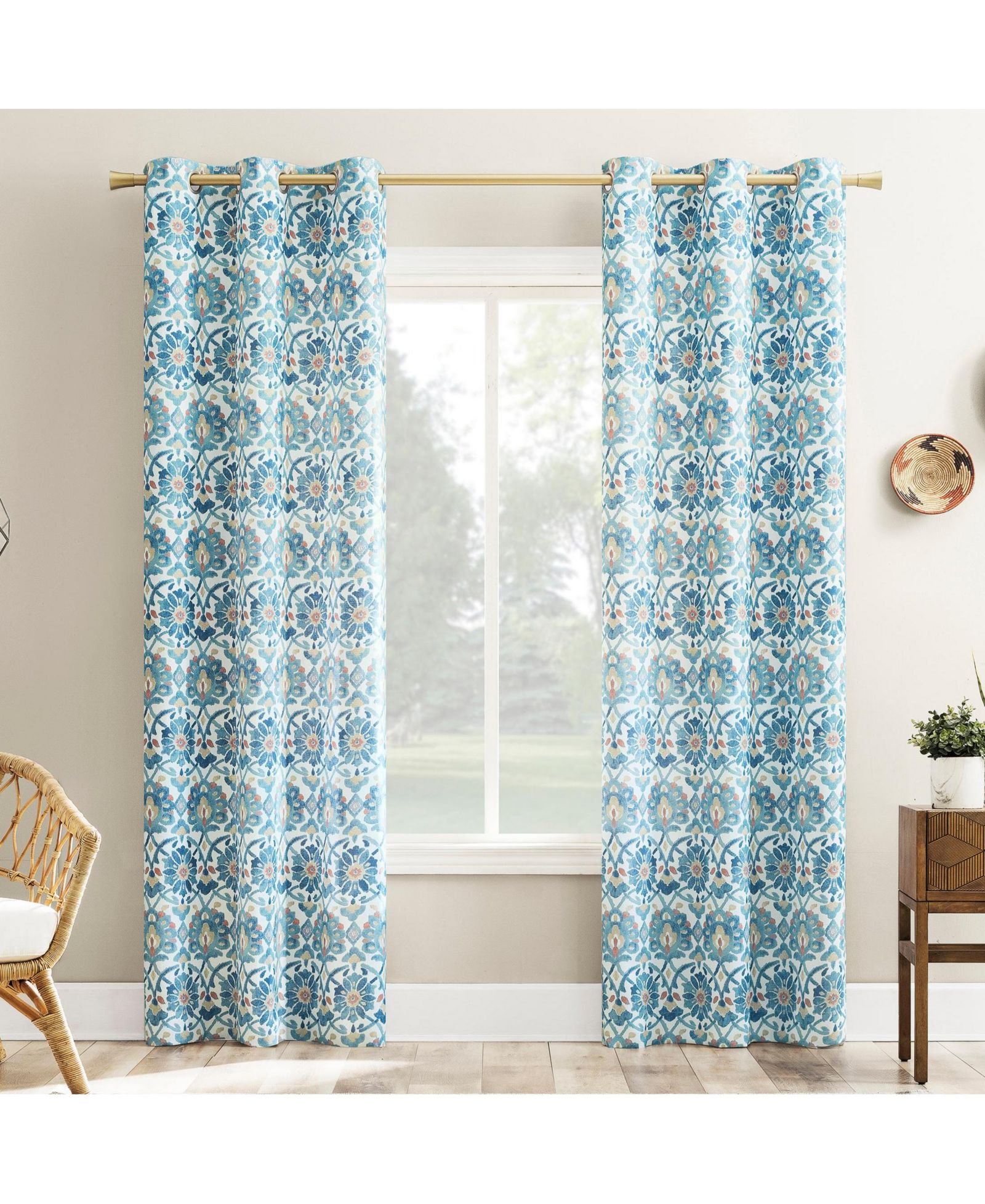 No. 918 Hillard Watercolor Medallion Semi-Sheer Grommet Curtain Panel