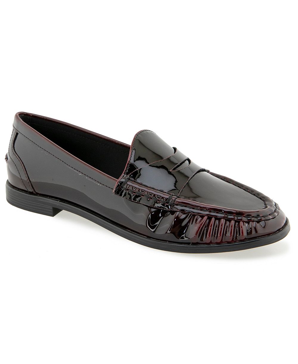 Kenneth Cole Reaction Women's Zoila Penny Loafers