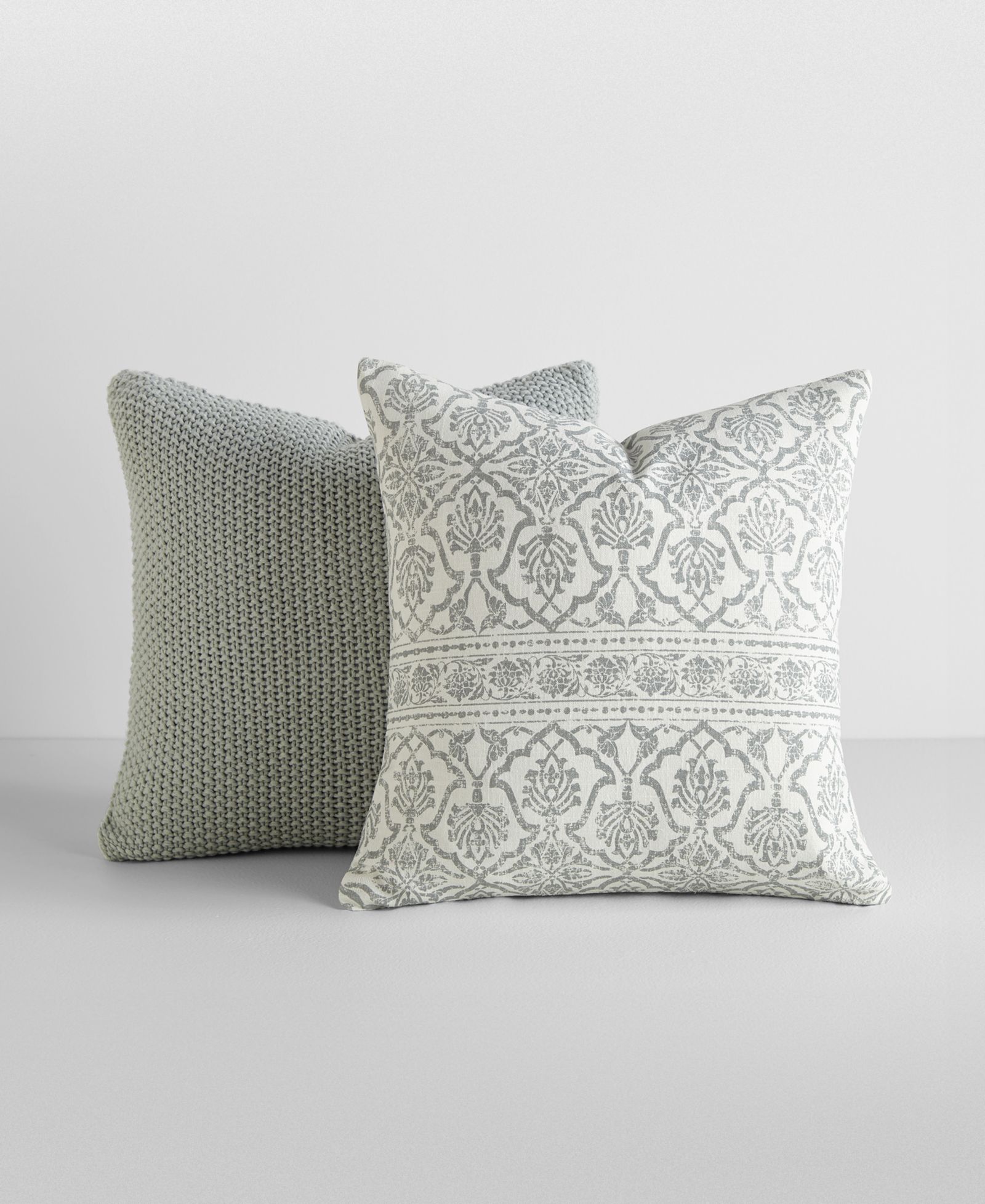 ienjoy Home Seed Stitch Knit 2-Pack Decorative Pillows, 20" x 20"