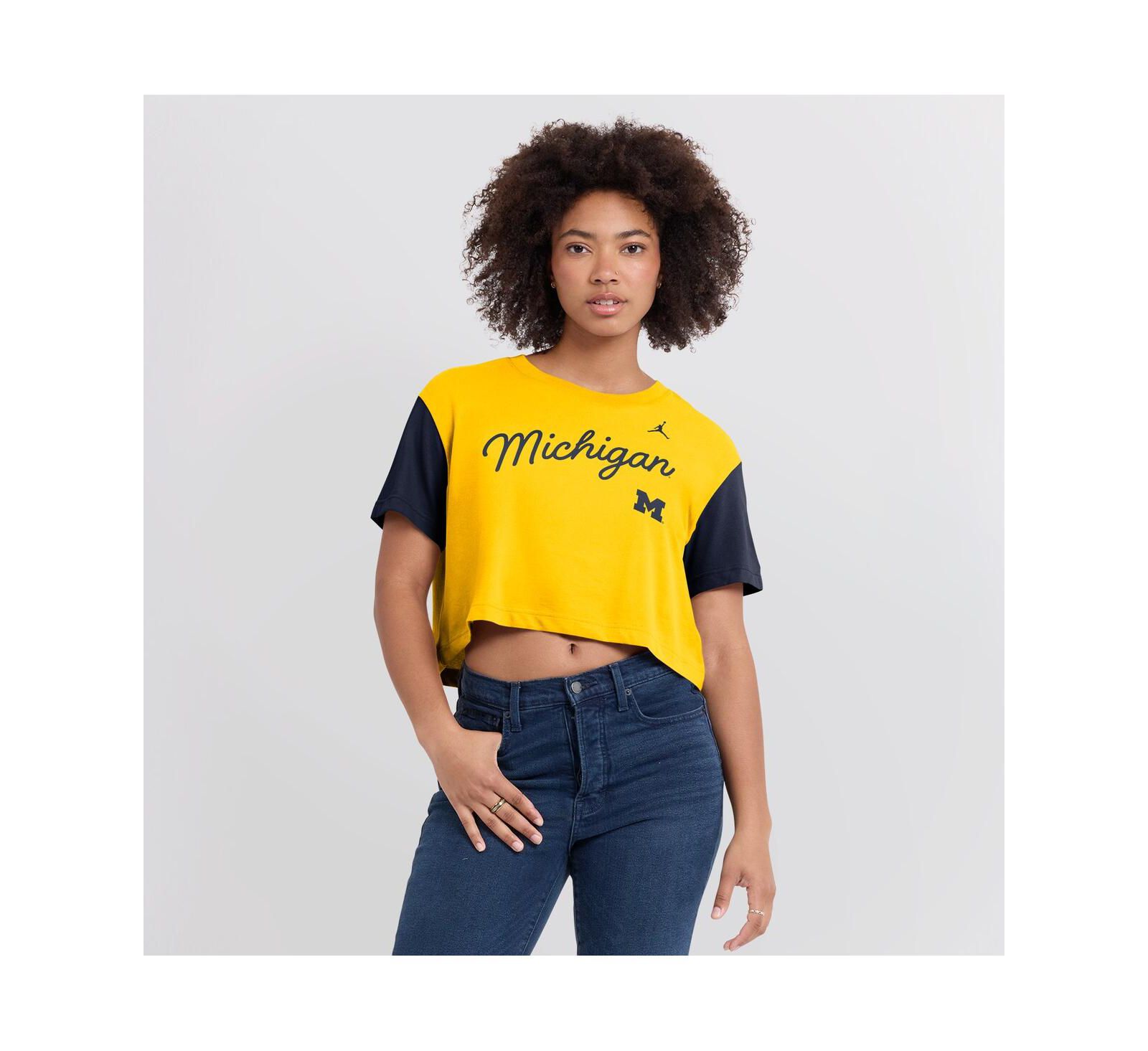 Женская укороченная футболка Jordan Dri-FIT в цветах Michigan Wolverines (Maize/Navy)