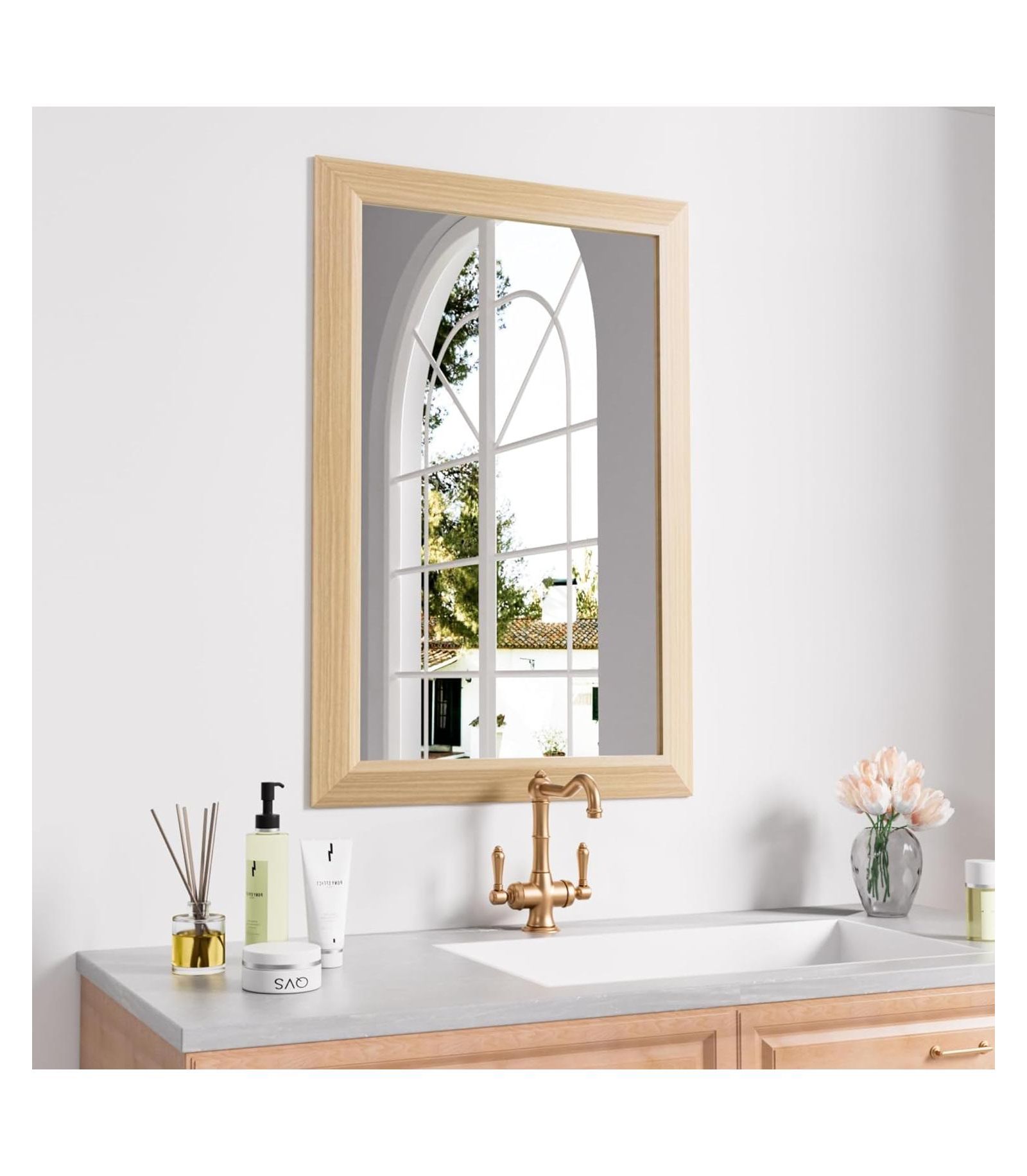 Зеркало для ванной Amorho Metal Framed Wall-Mounted Rectangle