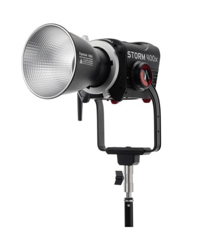 Aputure Storm 400x 400W Tunable-White Wireless LED Light