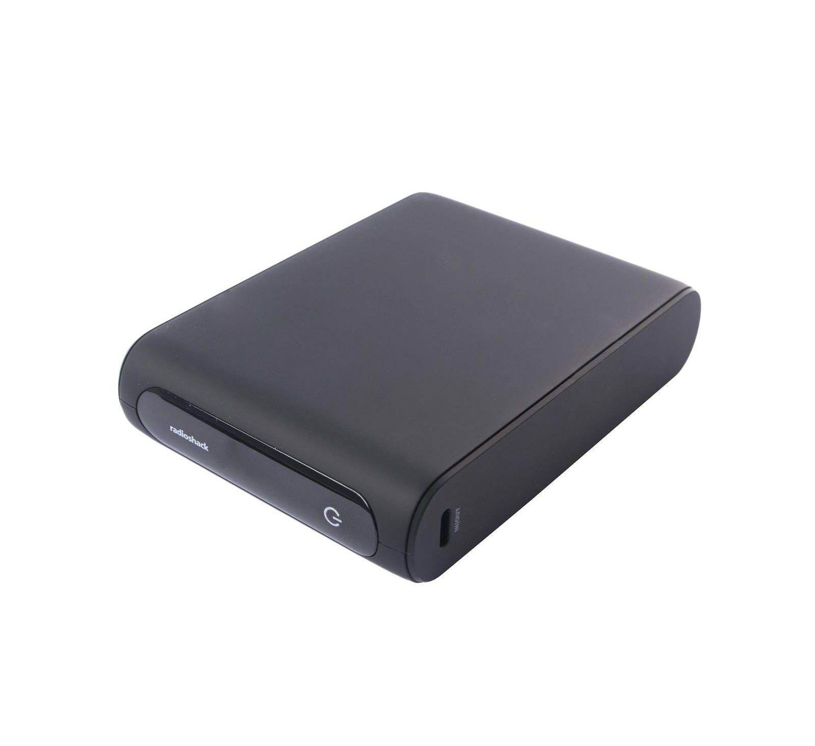 Внешний аккумулятор RadioShack Portable Charger 20,000 mAh 74 Watt Hour с цифровым дисплеем, USB A и USB C Fast Charging, черный