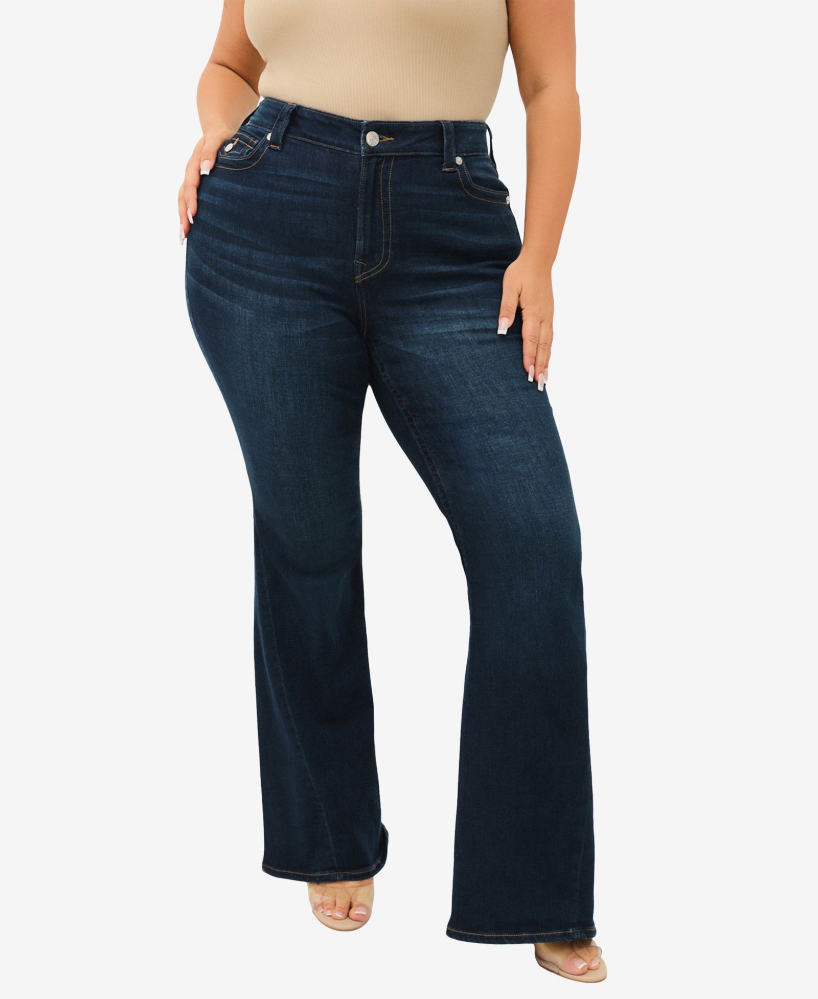 Джинсы True Religion Plus Size Joey Flare Mid-Rise Flap Jeans