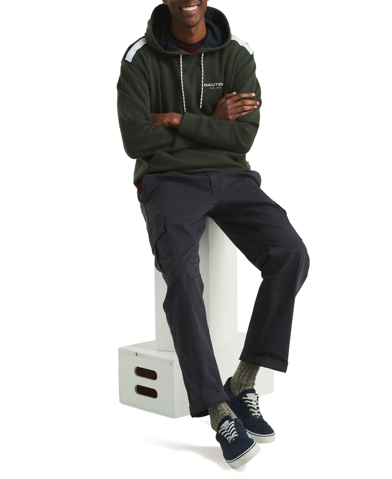 Nautica Men's Tape Shoulder Long-Sleeve Hoodie