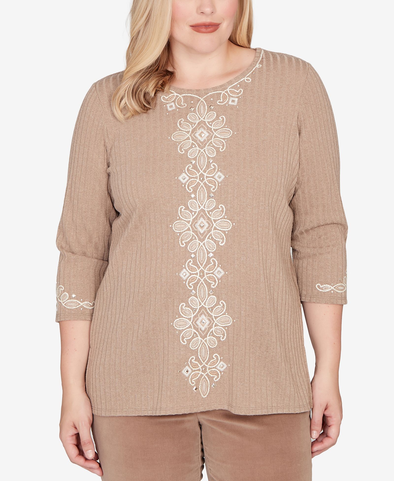 Вязаный топ Alfred Dunner Vienna Embroidered Medallion Center