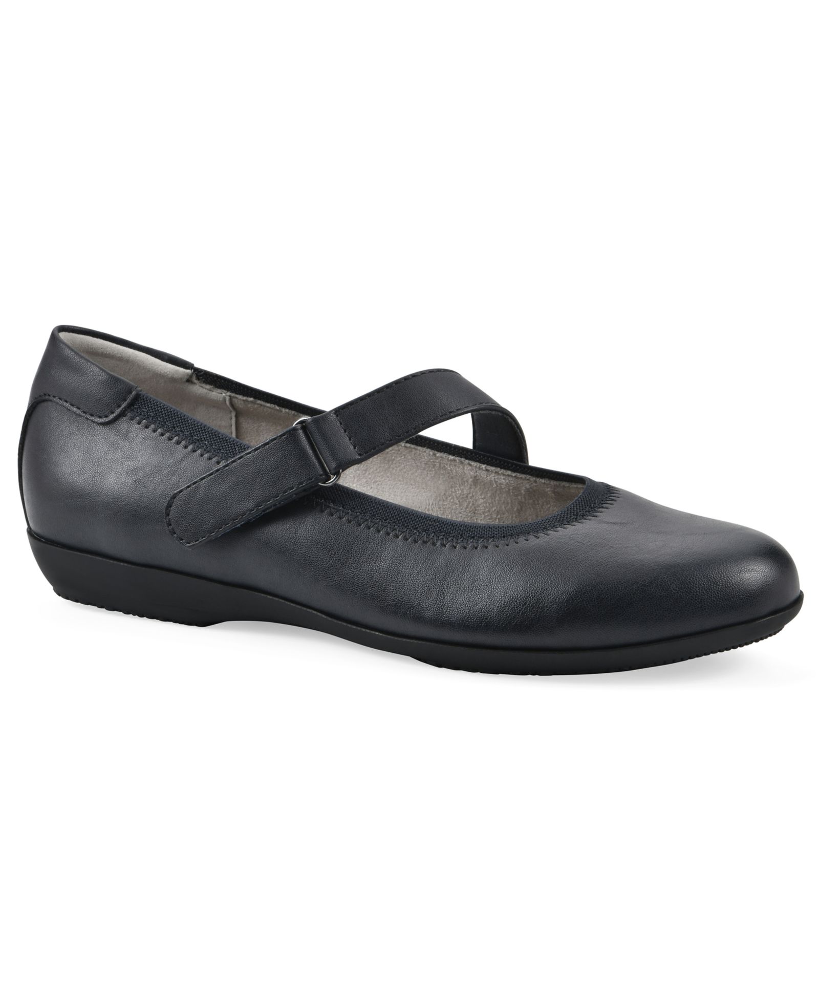 Cliffs by White Mountain Women's Carwen Ballet Flats