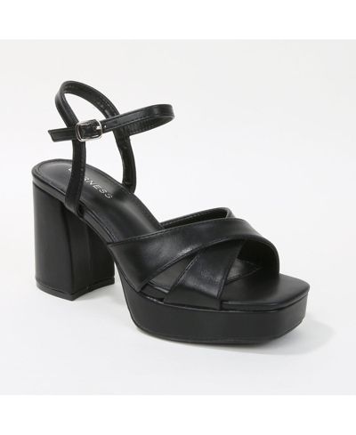 Бососандалии Berness Guadalupe Crisscross Straps Platform Heels