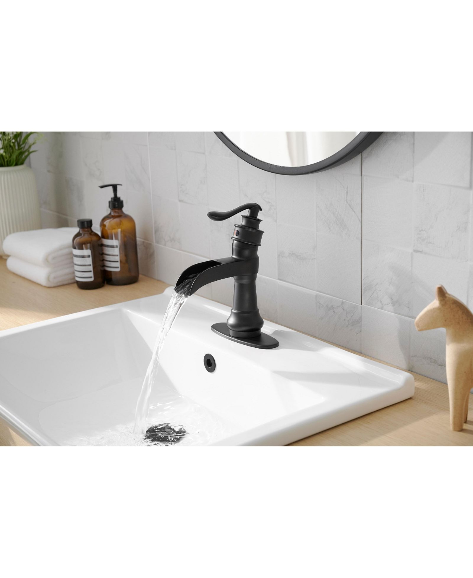 Смеситель для ванной Greenspring Waterfall Single Hole Single-Handle Low-Arc