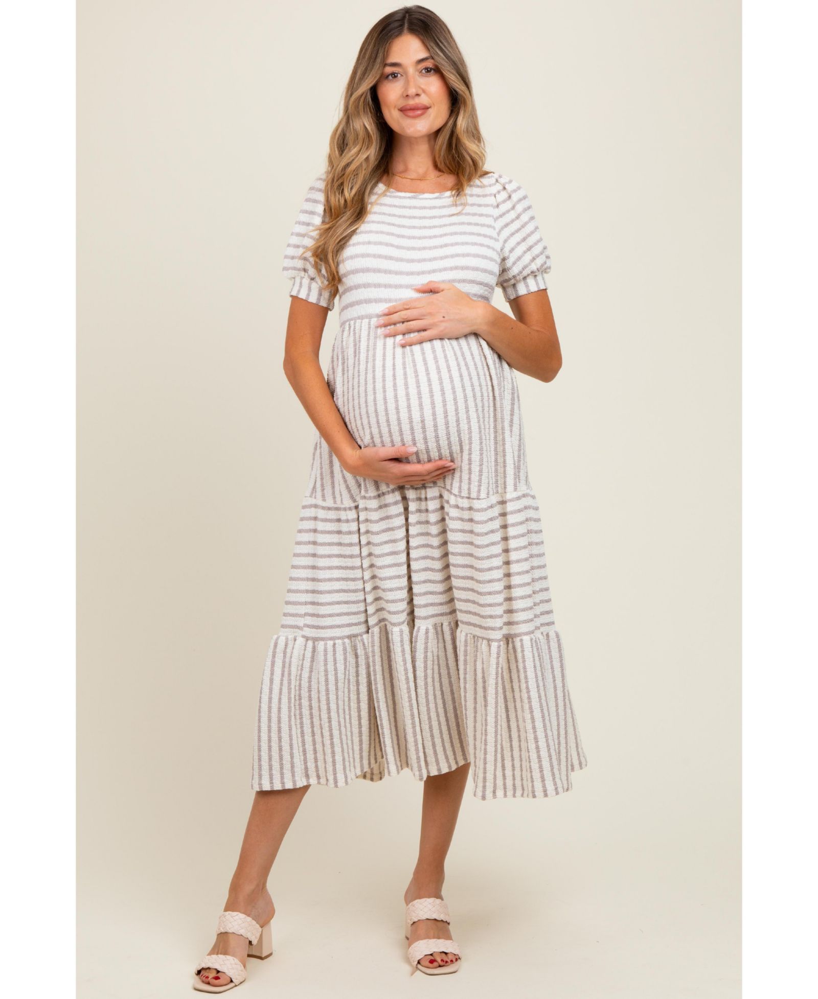 Женское платье Pinkblush Dusty Olive/ Cream Striped Short Sleeve Tiered Maxi