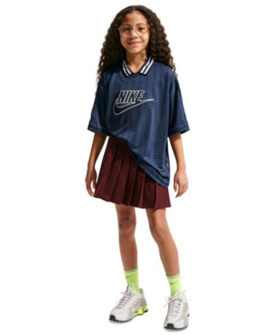 Nike Girls' 7-16 Short-Sleeve T-Shirt