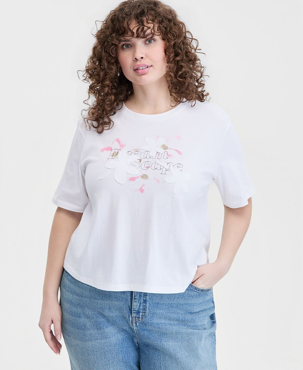 Футболка On 34th Trendy Plus Size Dreamscape Appliqué