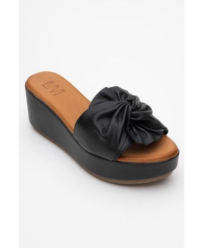 Женские босоножки Forever & Always Shoes Syndra Bow Wedge Leather