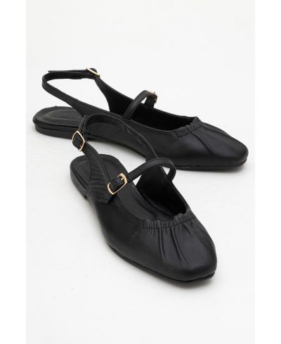 Forever & Always Shoes Britney кожаные сандалии с закрытым носком (Женские)