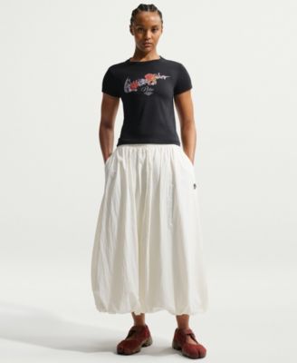 Nike Women's Sportswear Chill Knit Women's Slim Cropped T-Shirt