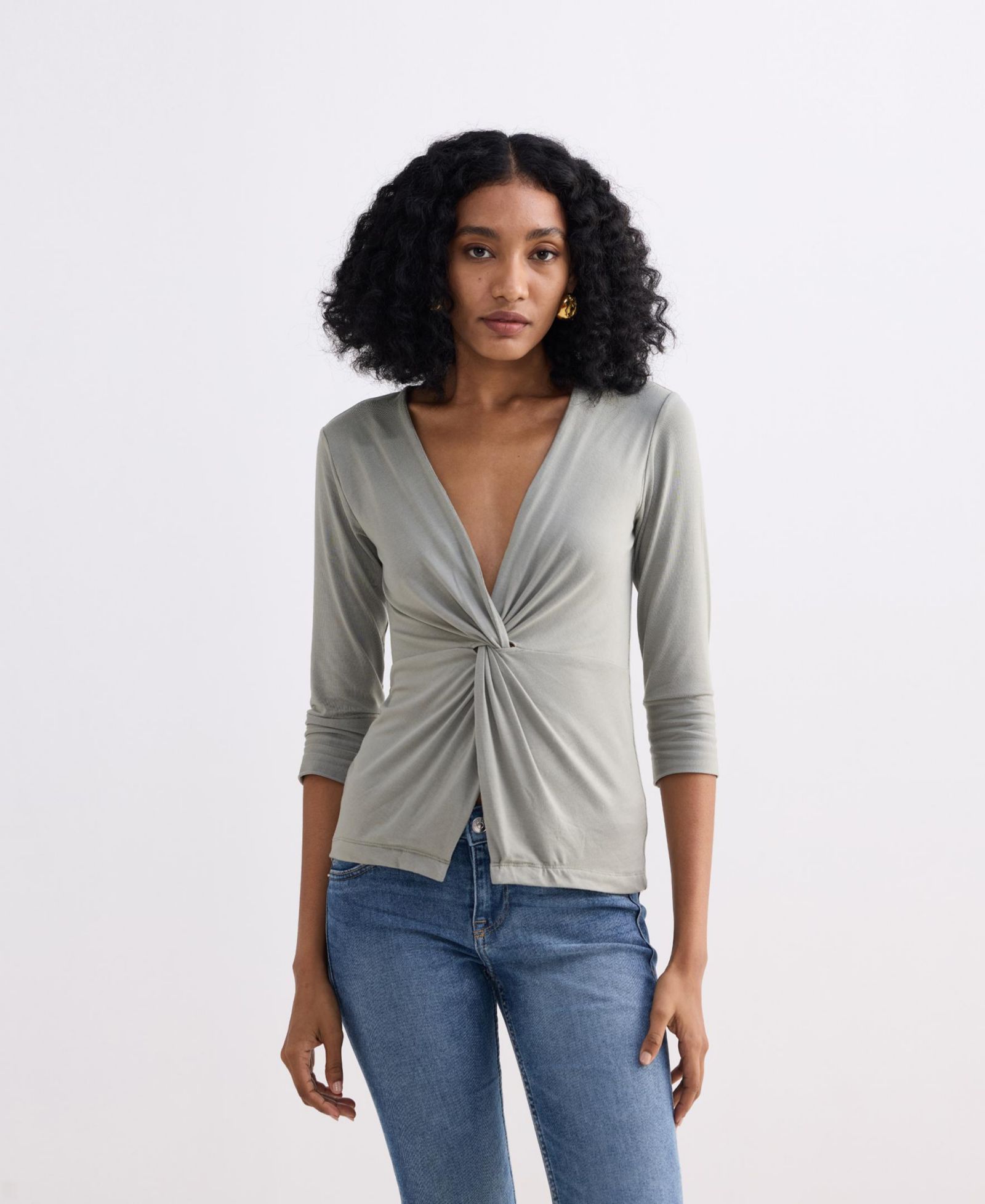 Reistor Women's Twist Front Knit Shirt in Light Olive