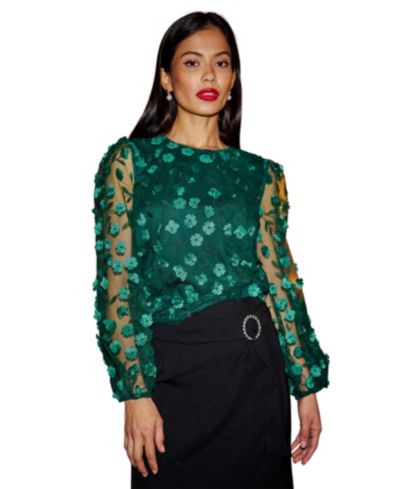 Yumi Women's Sheer Sleeve Applique Top