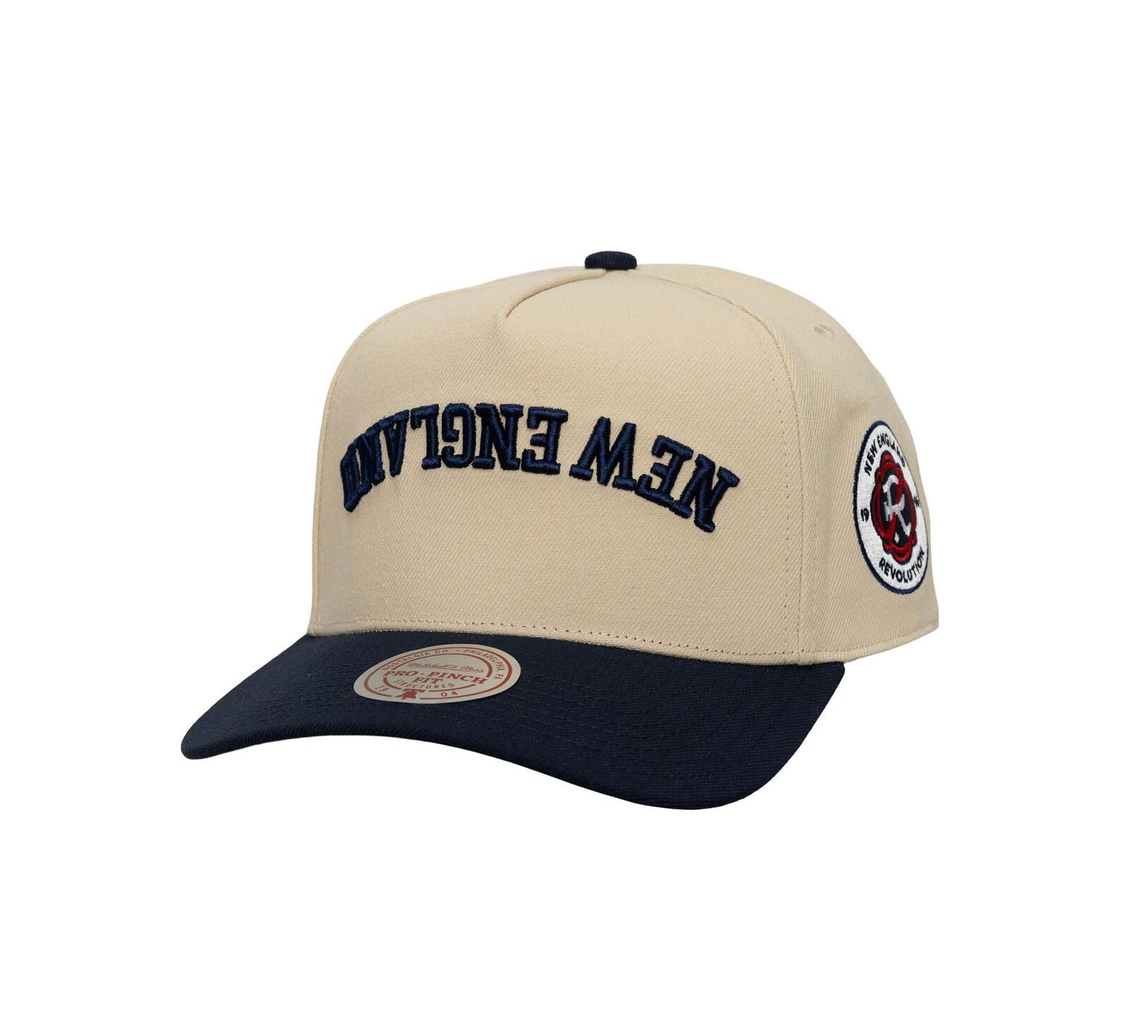 Mitchell & Ness Men's Cream/Navy New England Revolution Upside Down Pro Pinch Snapback Hat