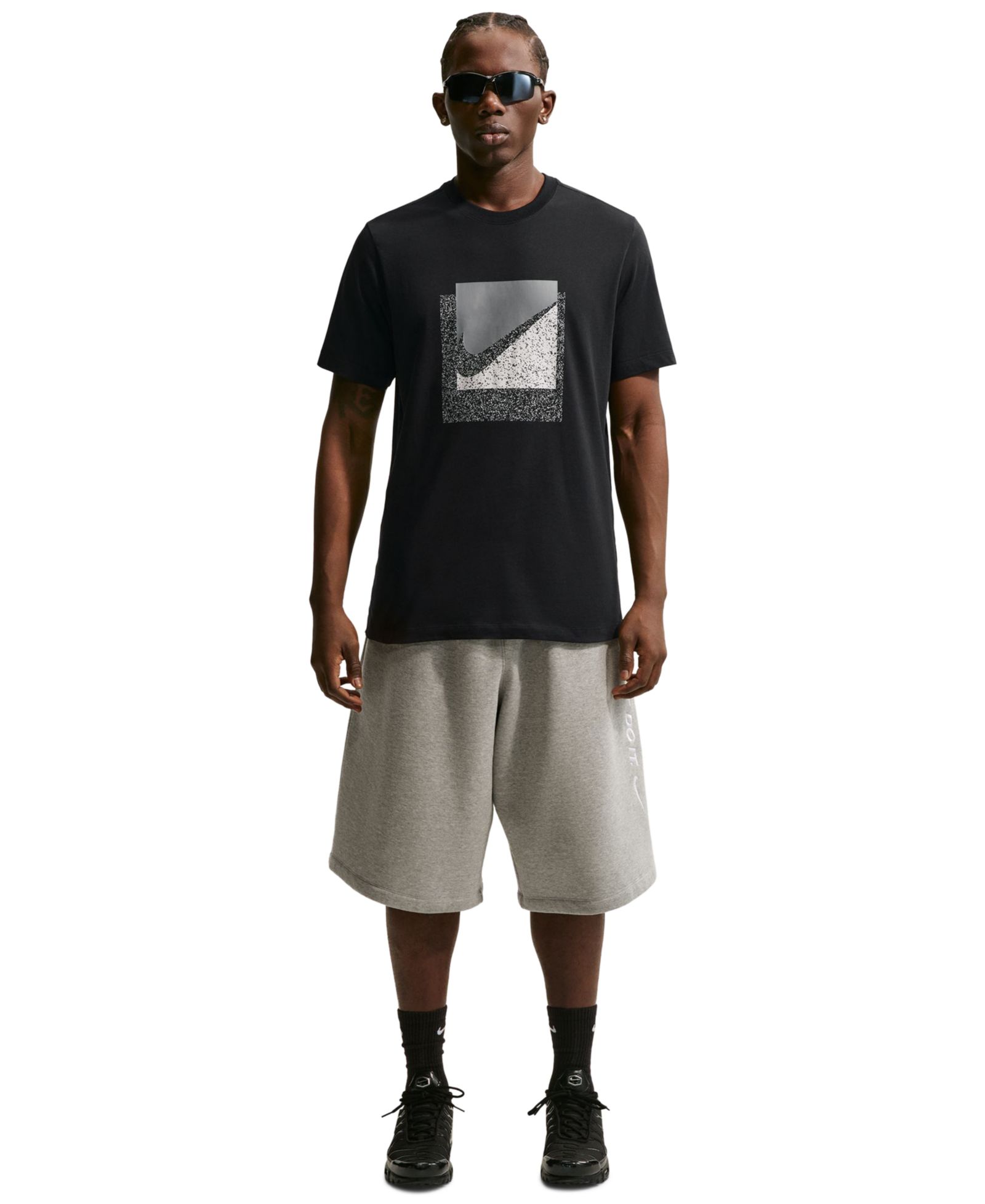 Nike Men's Swoosh Box Graphic T-Shirt