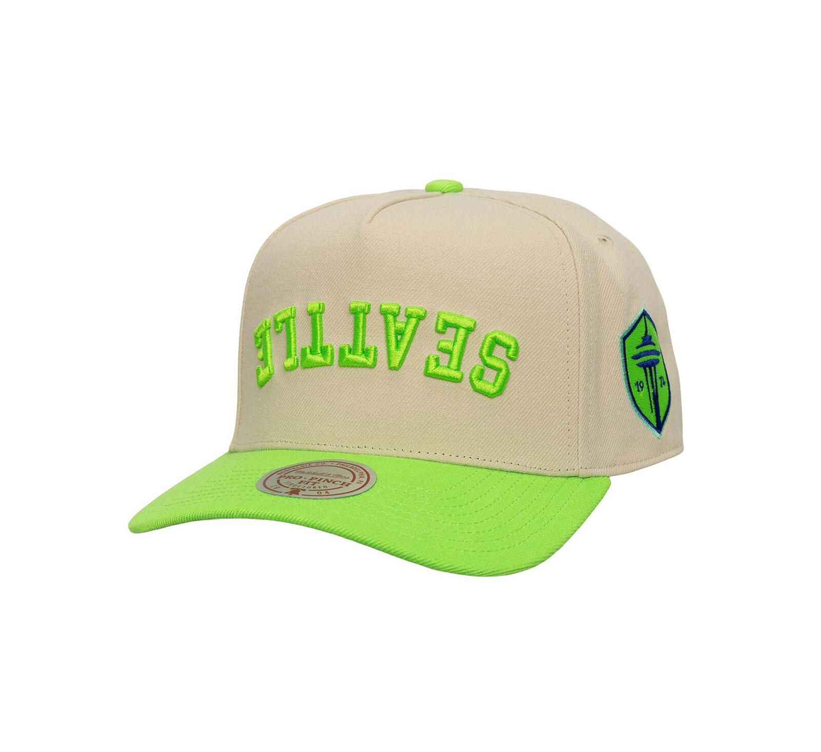 Mitchell & Ness Мужской Cream/Rave Green Seattle Sounders FC Upside Down Pro Pinch Snapback Hat