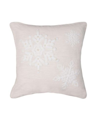 Декоративная подушка C&F Home Snowflakes с жемчужными бусинами для Рождества