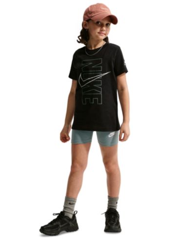 Nike Boys & Girls' 7-16 Sportswear Short-Sleeve T-Shirt