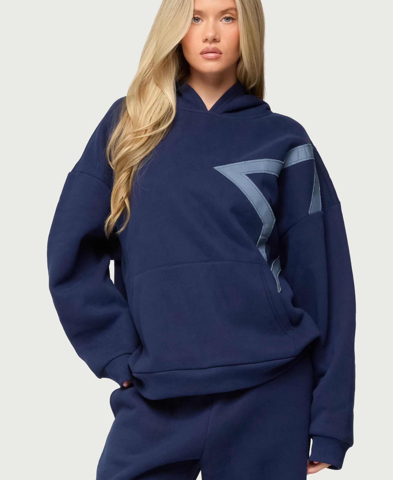 Edikted Женское худи Starly Oversized