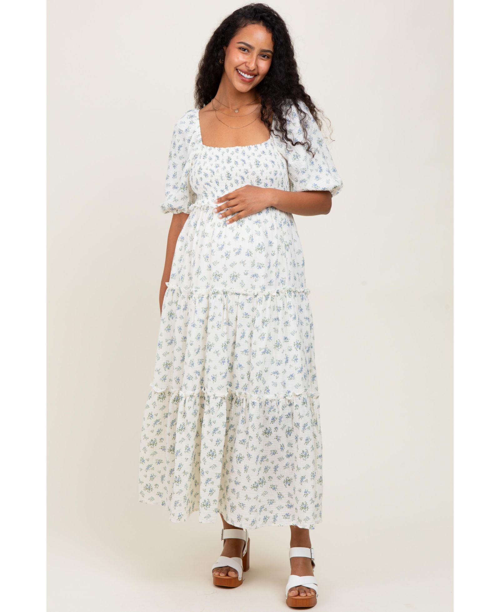 Женское платье макси Pinkblush Blue Floral Smocked Ruffle Tiered