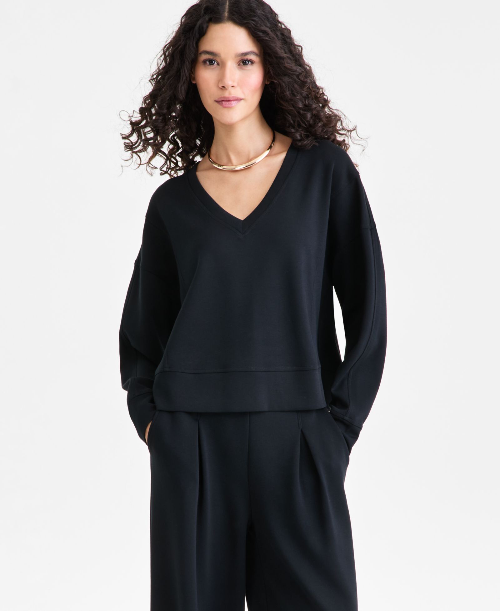 Женский свитшот I.N.C. International Concepts Off Duty Long Sleeve V-Neck