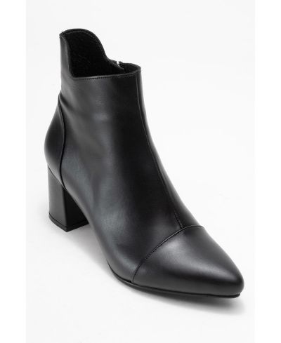 Forever & Always Shoes Women's Gael Leather Block Heel Boot