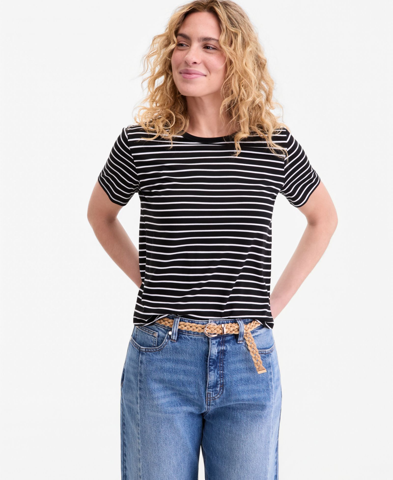 Женская полосатая футболка On 34th Curved-Hem