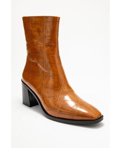 Prologue Shoes Women's Chara Block Heel Ankle Boot