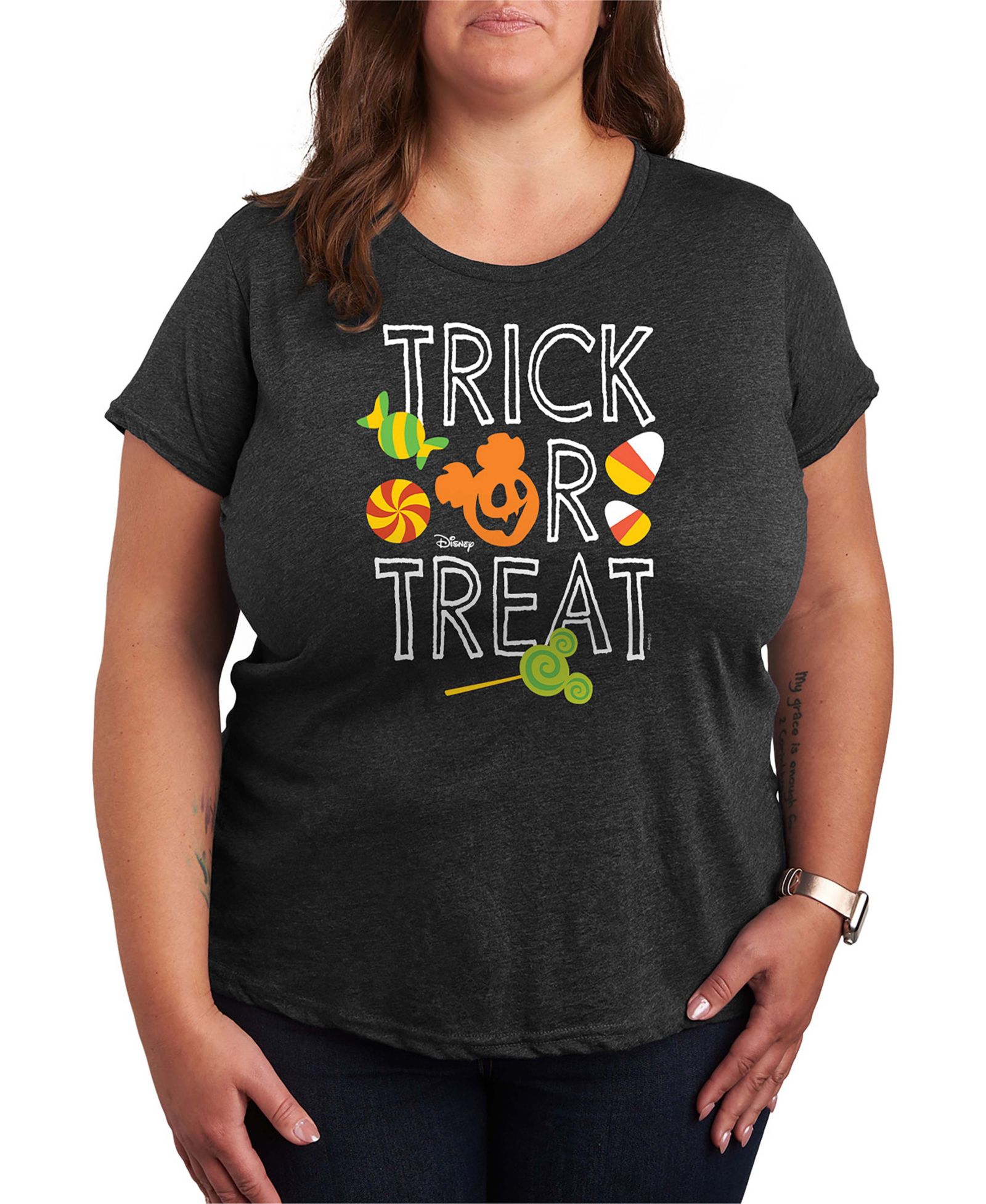Женские футболки Disney Trick or Treat Mickey Mouse Short Sleeve Graphic T-shirts