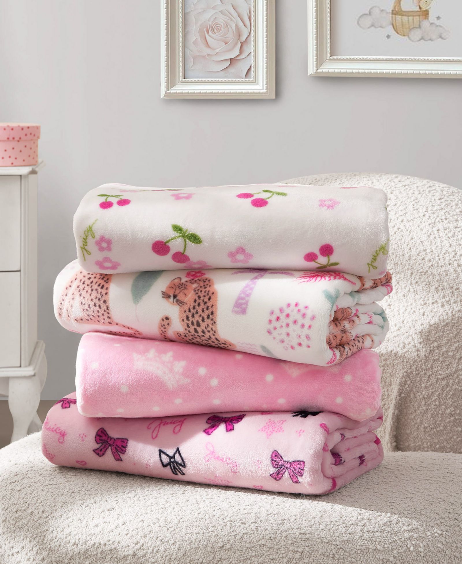 Juicy Couture Baby Plush Throw, 40" x 50"
