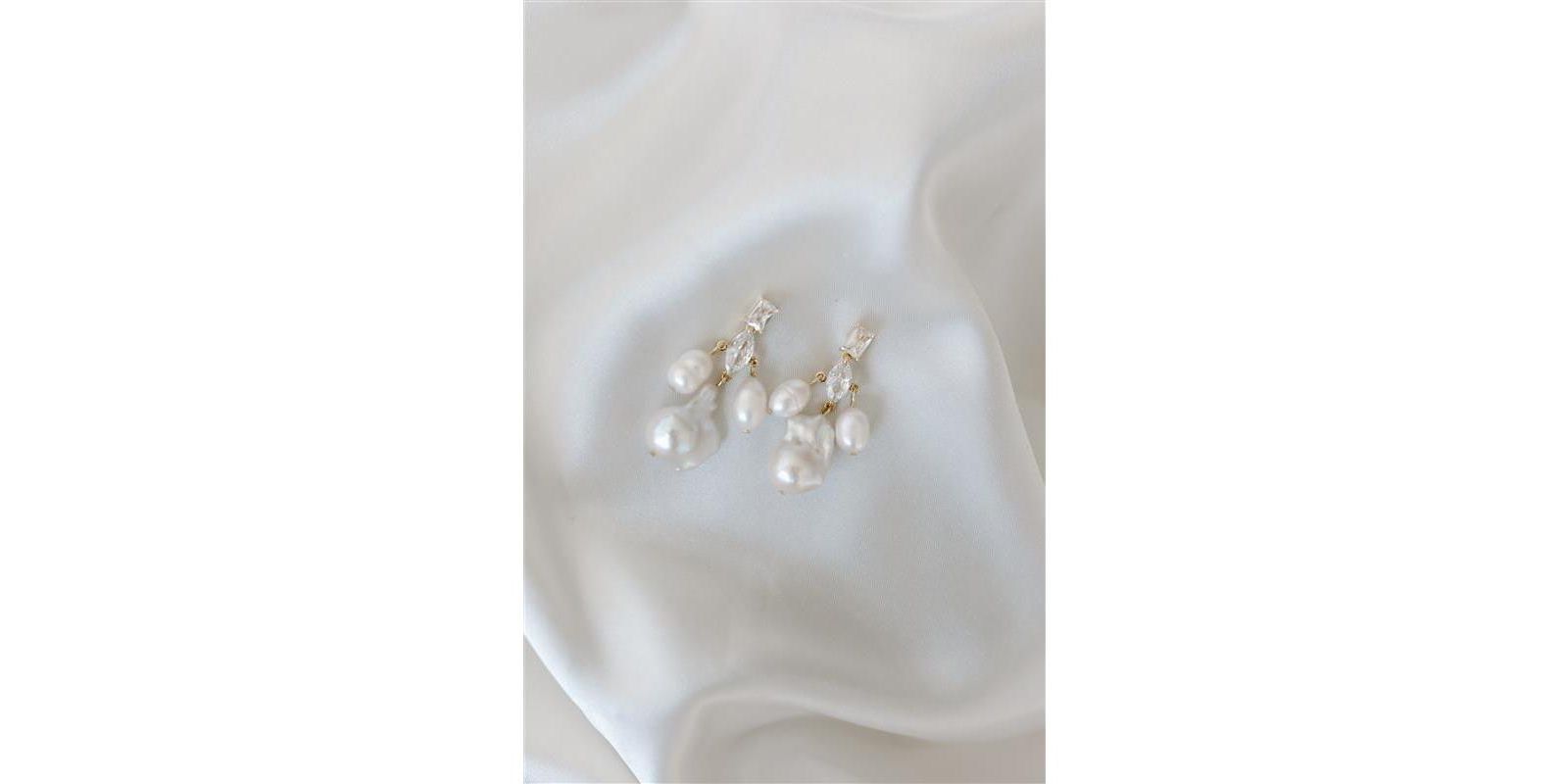 Astoria Freshwater Pearl Drop Earrings